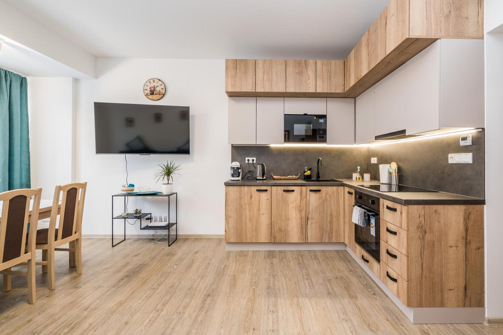 Perla Hradce 302 Apartment Hradec Kralove Exterior photo
